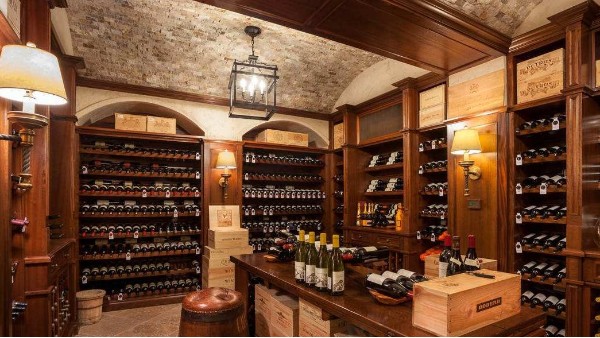 酒窖圖片 酒窖圖片