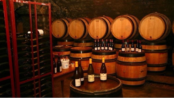 私人酒窖設(shè)計中酒窖空調(diào)的作用